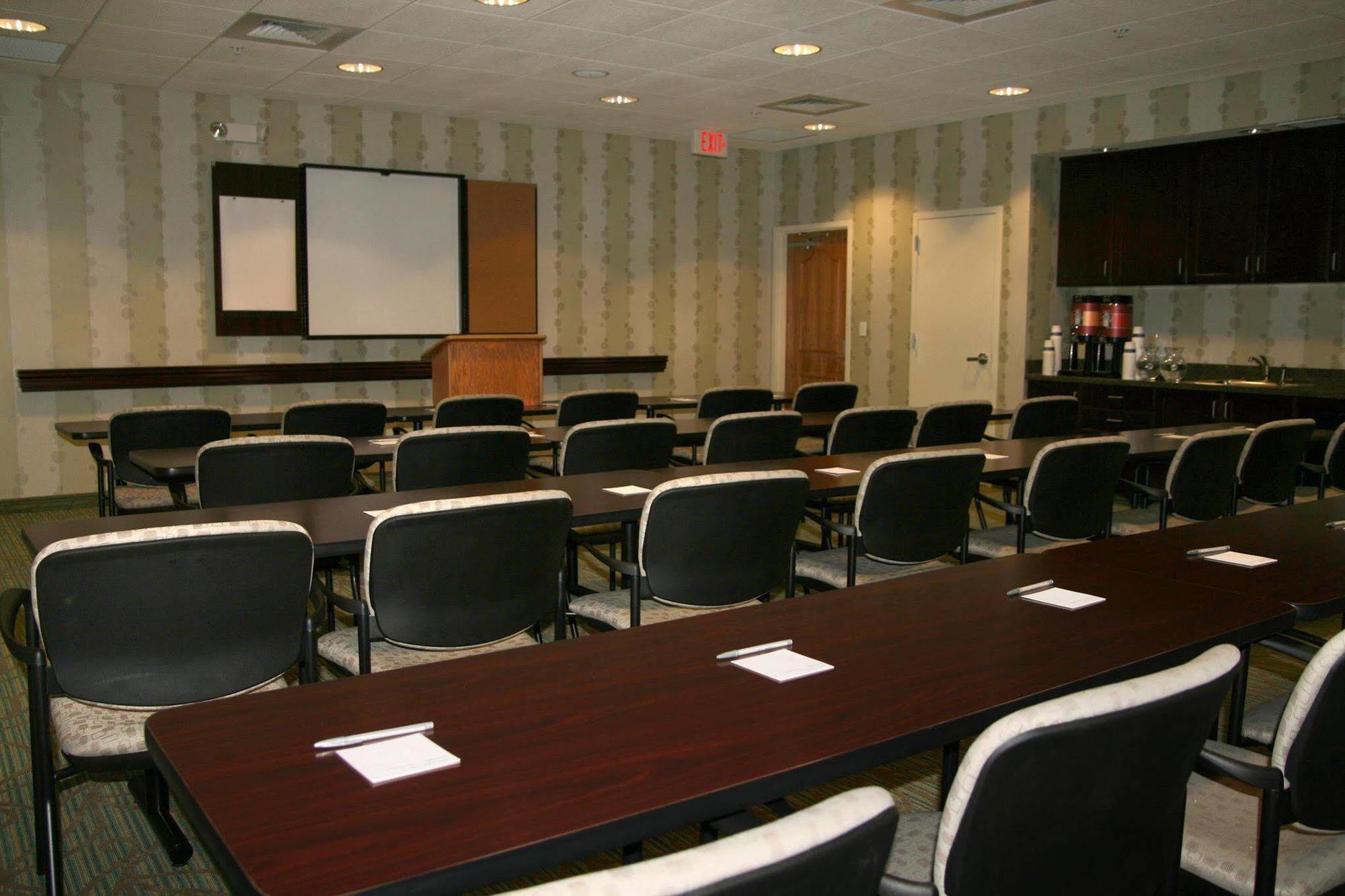 Hampton Inn & Suites Wilkes-Barre Facilities photo